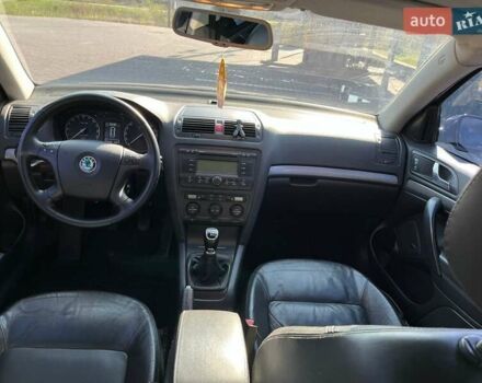 Черный Шкода Октавия, объемом двигателя 2 л и пробегом 339 тыс. км за 4800 $, фото 8 на Automoto.ua