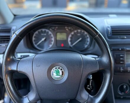 Шкода Октавія 2006 у Гадяче на Automoto.ua Чорний Шкода Октавія, об'ємом двигуна 2 л та пробігом 274 тис. км за 6000 $, фото 5 на Automoto.ua