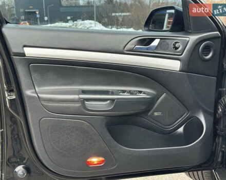 Чорний Шкода Октавія, об'ємом двигуна 2 л та пробігом 279 тис. км за 5999 $, фото 22 на Automoto.ua