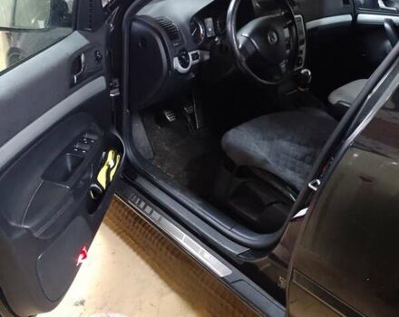 Черный Шкода Октавия, объемом двигателя 2 л и пробегом 208 тыс. км за 7200 $, фото 8 на Automoto.ua