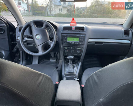 Черный Шкода Октавия, объемом двигателя 1.97 л и пробегом 342 тыс. км за 5300 $, фото 32 на Automoto.ua