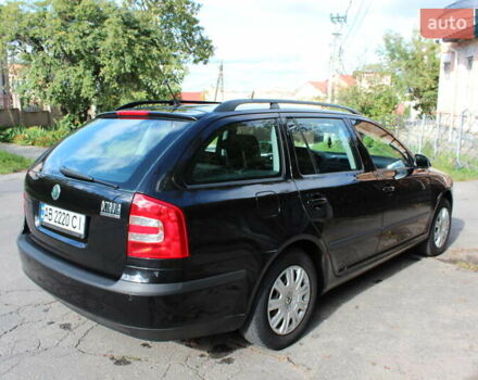 Черный Шкода Октавия, объемом двигателя 1.6 л и пробегом 212 тыс. км за 6600 $, фото 8 на Automoto.ua
