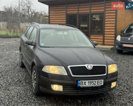 Черный Шкода Октавия, объемом двигателя 1.6 л и пробегом 251 тыс. км за 5800 $, фото 42 на Automoto.ua