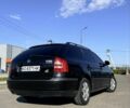 Черный Шкода Октавия, объемом двигателя 2 л и пробегом 236 тыс. км за 5500 $, фото 1 на Automoto.ua