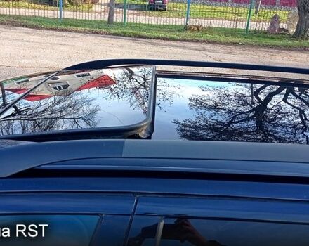 Черный Шкода Октавия, объемом двигателя 1.6 л и пробегом 290 тыс. км за 6500 $, фото 3 на Automoto.ua