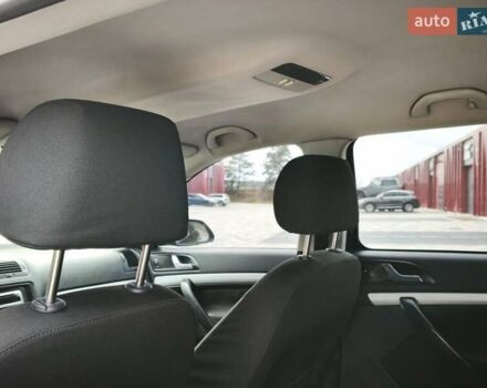 Черный Шкода Октавия, объемом двигателя 1.6 л и пробегом 268 тыс. км за 5300 $, фото 25 на Automoto.ua