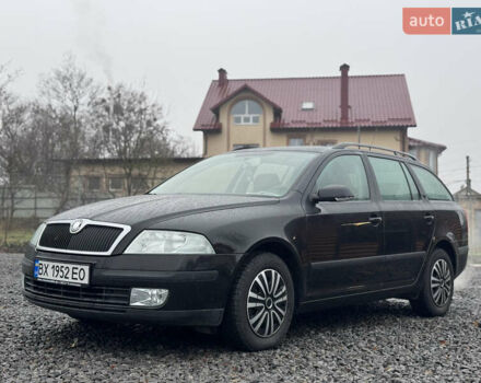 Черный Шкода Октавия, объемом двигателя 1.6 л и пробегом 251 тыс. км за 5800 $, фото 7 на Automoto.ua