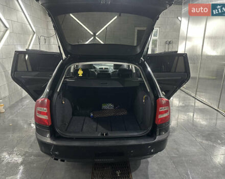 Черный Шкода Октавия, объемом двигателя 2 л и пробегом 298 тыс. км за 6700 $, фото 62 на Automoto.ua