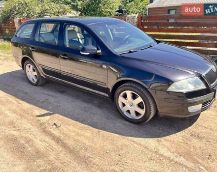 Черный Шкода Октавия, объемом двигателя 1.6 л и пробегом 260 тыс. км за 5400 $, фото 7 на Automoto.ua