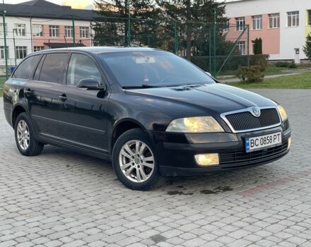 Черный Шкода Октавия, объемом двигателя 2 л и пробегом 300 тыс. км за 5700 $, фото 1 на Automoto.ua