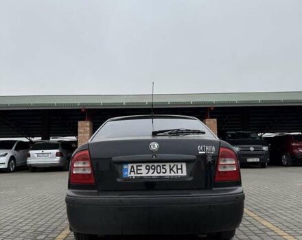 Черный Шкода Октавия, объемом двигателя 1.6 л и пробегом 207 тыс. км за 5100 $, фото 8 на Automoto.ua