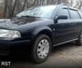 Черный Шкода Октавия, объемом двигателя 1.6 л и пробегом 229 тыс. км за 6300 $, фото 1 на Automoto.ua
