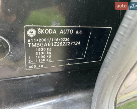 Черный Шкода Октавия, объемом двигателя 1.6 л и пробегом 210 тыс. км за 6500 $, фото 17 на Automoto.ua