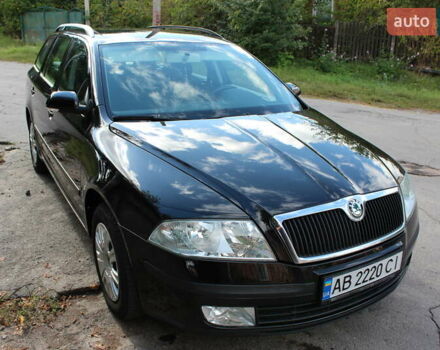 Черный Шкода Октавия, объемом двигателя 1.6 л и пробегом 212 тыс. км за 6600 $, фото 5 на Automoto.ua