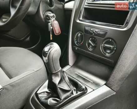 Черный Шкода Октавия, объемом двигателя 1.6 л и пробегом 268 тыс. км за 5300 $, фото 18 на Automoto.ua