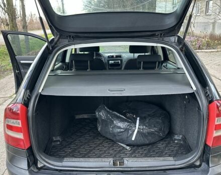 Чорний Шкода Октавія, об'ємом двигуна 1.6 л та пробігом 272 тис. км за 4800 $, фото 7 на Automoto.ua