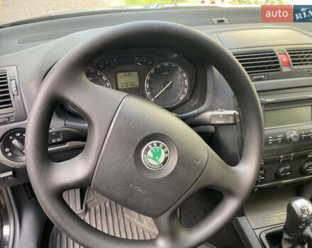 Черный Шкода Октавия, объемом двигателя 1.6 л и пробегом 210 тыс. км за 6500 $, фото 12 на Automoto.ua