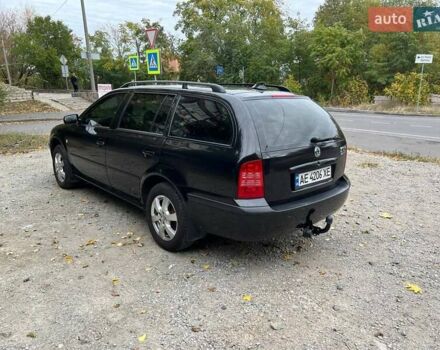 Черный Шкода Октавия, объемом двигателя 1.6 л и пробегом 270 тыс. км за 5800 $, фото 4 на Automoto.ua