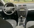 Черный Шкода Октавия, объемом двигателя 1.6 л и пробегом 196 тыс. км за 6900 $, фото 6 на Automoto.ua