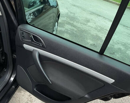 Черный Шкода Октавия, объемом двигателя 1.8 л и пробегом 189 тыс. км за 6700 $, фото 12 на Automoto.ua