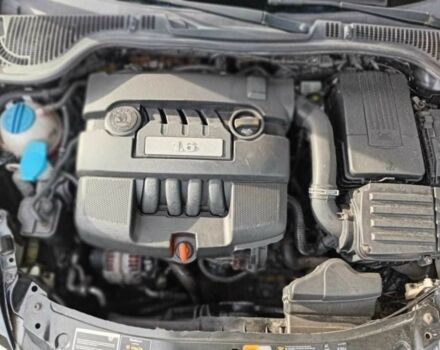 Черный Шкода Октавия, объемом двигателя 1.6 л и пробегом 241 тыс. км за 6100 $, фото 6 на Automoto.ua