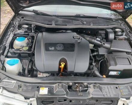 Шкода Октавія 2007 у Харкові на Automoto.ua Чорний Шкода Октавія, об'ємом двигуна 1.6 л та пробігом 260 тис. км за 6200 $, фото 9 на Automoto.ua