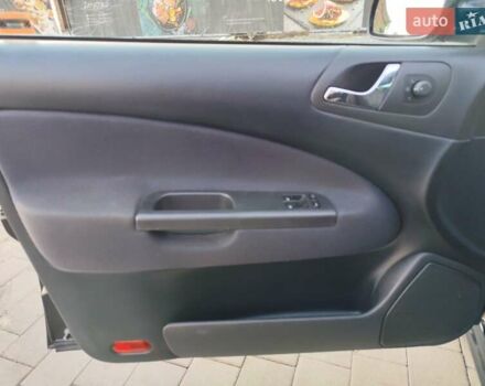 Черный Шкода Октавия, объемом двигателя 1.6 л и пробегом 183 тыс. км за 6999 $, фото 48 на Automoto.ua