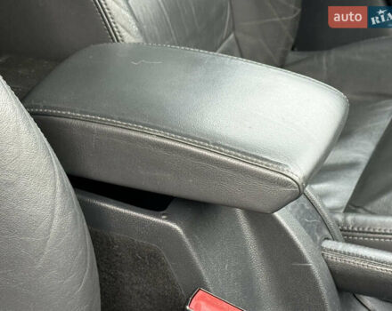 Черный Шкода Октавия, объемом двигателя 2 л и пробегом 196 тыс. км за 7850 $, фото 47 на Automoto.ua