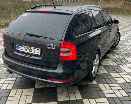 Черный Шкода Октавия, объемом двигателя 2 л и пробегом 289 тыс. км за 7950 $, фото 5 на Automoto.ua