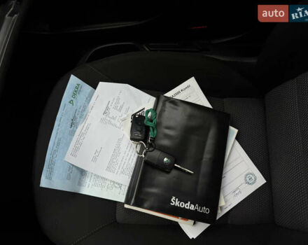 Черный Шкода Октавия, объемом двигателя 1.6 л и пробегом 210 тыс. км за 6450 $, фото 31 на Automoto.ua