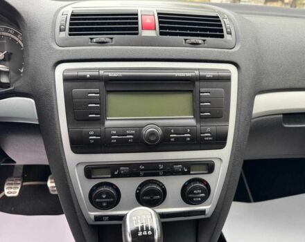 Черный Шкода Октавия, объемом двигателя 2 л и пробегом 250 тыс. км за 6990 $, фото 21 на Automoto.ua