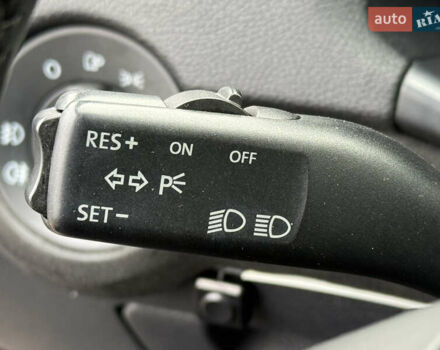 Черный Шкода Октавия, объемом двигателя 2 л и пробегом 196 тыс. км за 7850 $, фото 51 на Automoto.ua