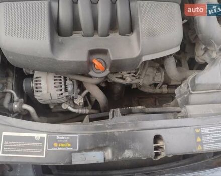 Черный Шкода Октавия, объемом двигателя 1.6 л и пробегом 303 тыс. км за 3900 $, фото 14 на Automoto.ua