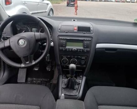 Шкода Октавия 2007 в Запорожье на Automoto.ua Черный Шкода Октавия, объемом двигателя 1.8 л и пробегом 245 тыс. км за 5300 $, фото 2 на Automoto.ua