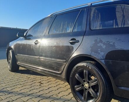 Черный Шкода Октавия, объемом двигателя 1.8 л и пробегом 28 тыс. км за 5700 $, фото 1 на Automoto.ua