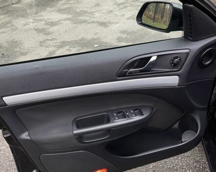 Черный Шкода Октавия, объемом двигателя 1.8 л и пробегом 189 тыс. км за 6400 $, фото 12 на Automoto.ua