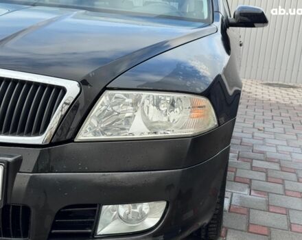 Черный Шкода Октавия, объемом двигателя 1.8 л и пробегом 252 тыс. км за 5990 $, фото 7 на Automoto.ua