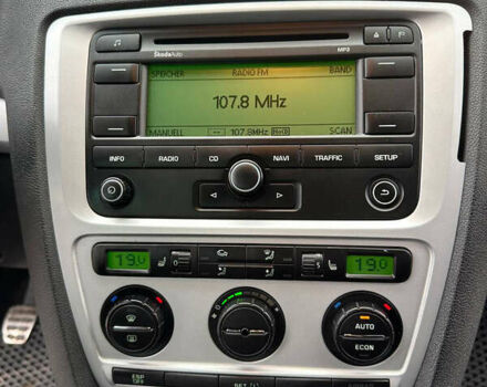 Черный Шкода Октавия, объемом двигателя 1.99 л и пробегом 270 тыс. км за 6200 $, фото 15 на Automoto.ua