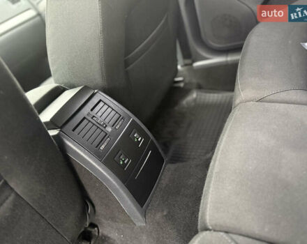 Чорний Шкода Октавія, об'ємом двигуна 1.6 л та пробігом 208 тис. км за 7850 $, фото 10 на Automoto.ua