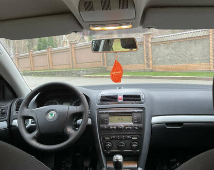 Черный Шкода Октавия, объемом двигателя 1.8 л и пробегом 189 тыс. км за 6700 $, фото 20 на Automoto.ua