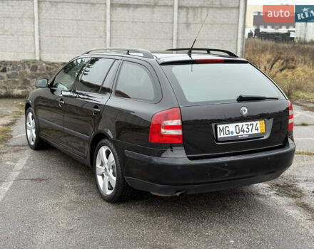 Чорний Шкода Октавія, об'ємом двигуна 1.6 л та пробігом 208 тис. км за 7850 $, фото 7 на Automoto.ua