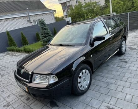 Черный Шкода Октавия, объемом двигателя 0 л и пробегом 220 тыс. км за 6600 $, фото 1 на Automoto.ua