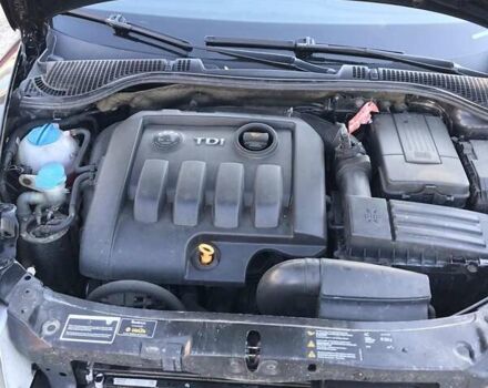 Черный Шкода Октавия, объемом двигателя 1.9 л и пробегом 300 тыс. км за 7500 $, фото 13 на Automoto.ua