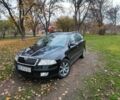 Черный Шкода Октавия, объемом двигателя 1.9 л и пробегом 312 тыс. км за 5750 $, фото 1 на Automoto.ua