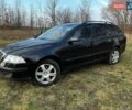 Черный Шкода Октавия, объемом двигателя 1.6 л и пробегом 298 тыс. км за 5200 $, фото 5 на Automoto.ua