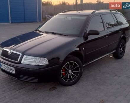 Чорний Шкода Октавія, об'ємом двигуна 1.6 л та пробігом 201 тис. км за 5800 $, фото 1 на Automoto.ua