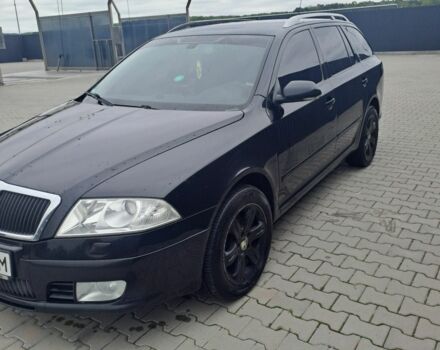 Черный Шкода Октавия, объемом двигателя 1.8 л и пробегом 28 тыс. км за 5700 $, фото 4 на Automoto.ua