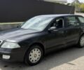 Черный Шкода Октавия, объемом двигателя 0 л и пробегом 300 тыс. км за 2200 $, фото 1 на Automoto.ua