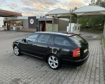 Черный Шкода Октавия, объемом двигателя 1.9 л и пробегом 188 тыс. км за 2951 $, фото 3 на Automoto.ua