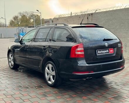 Черный Шкода Октавия, объемом двигателя 1.8 л и пробегом 252 тыс. км за 5990 $, фото 4 на Automoto.ua